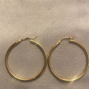 10K gold hoop earrings